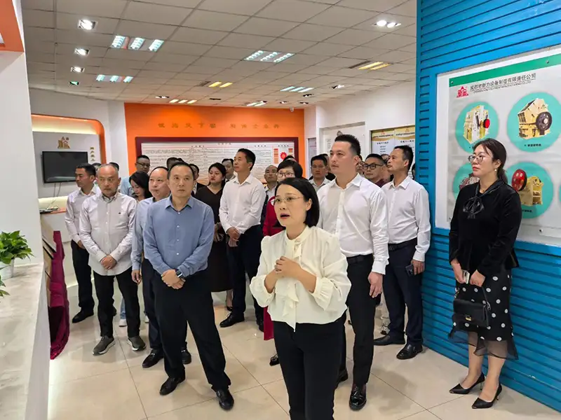 ued真人官方矿山装备厂家